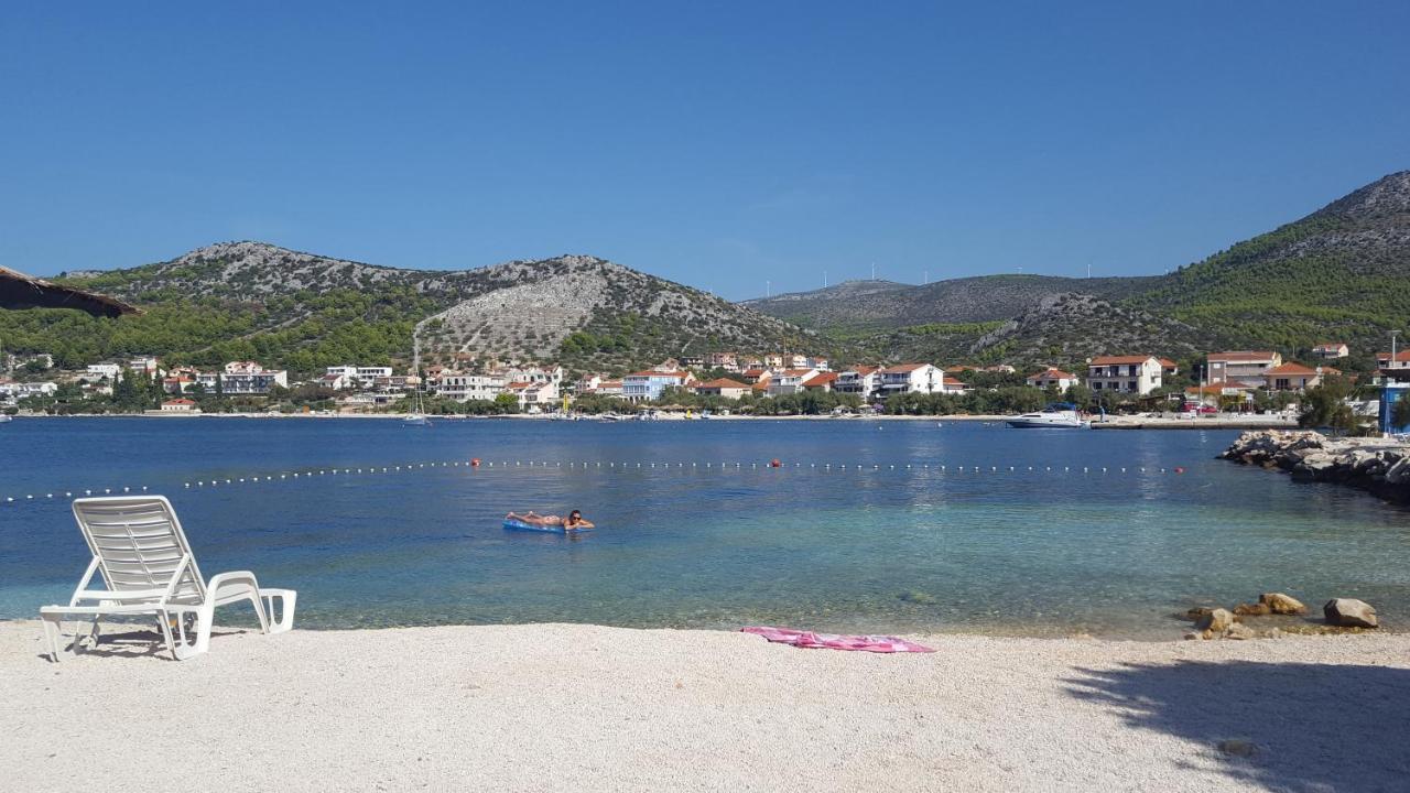 Apartments By The Sea Seget Vranjica, Trogir - 13771 Luaran gambar