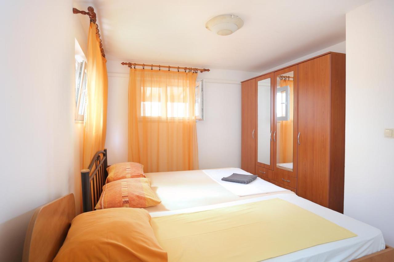 Apartments By The Sea Seget Vranjica, Trogir - 13771 Luaran gambar