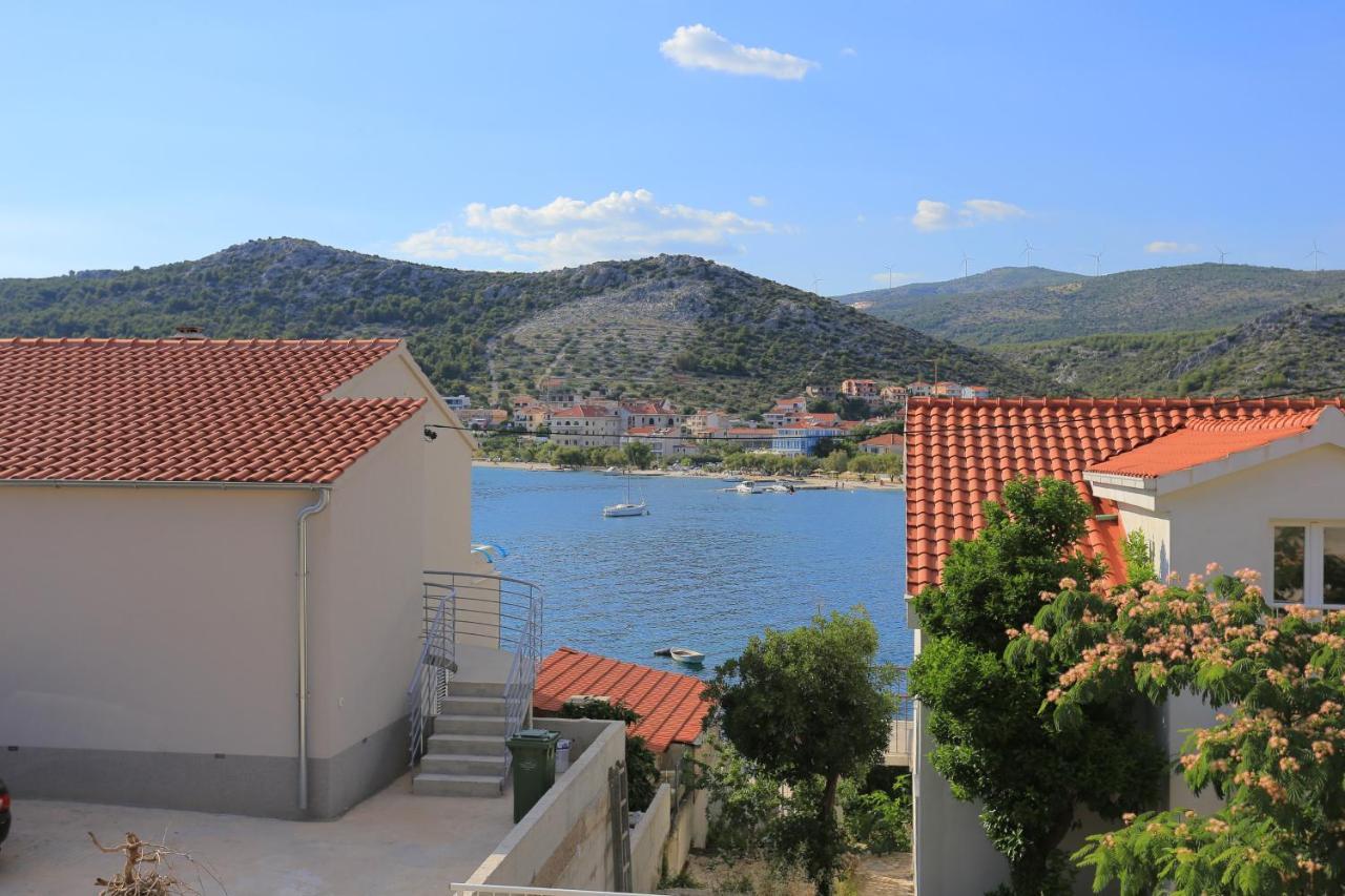 Apartments By The Sea Seget Vranjica, Trogir - 13771 Luaran gambar