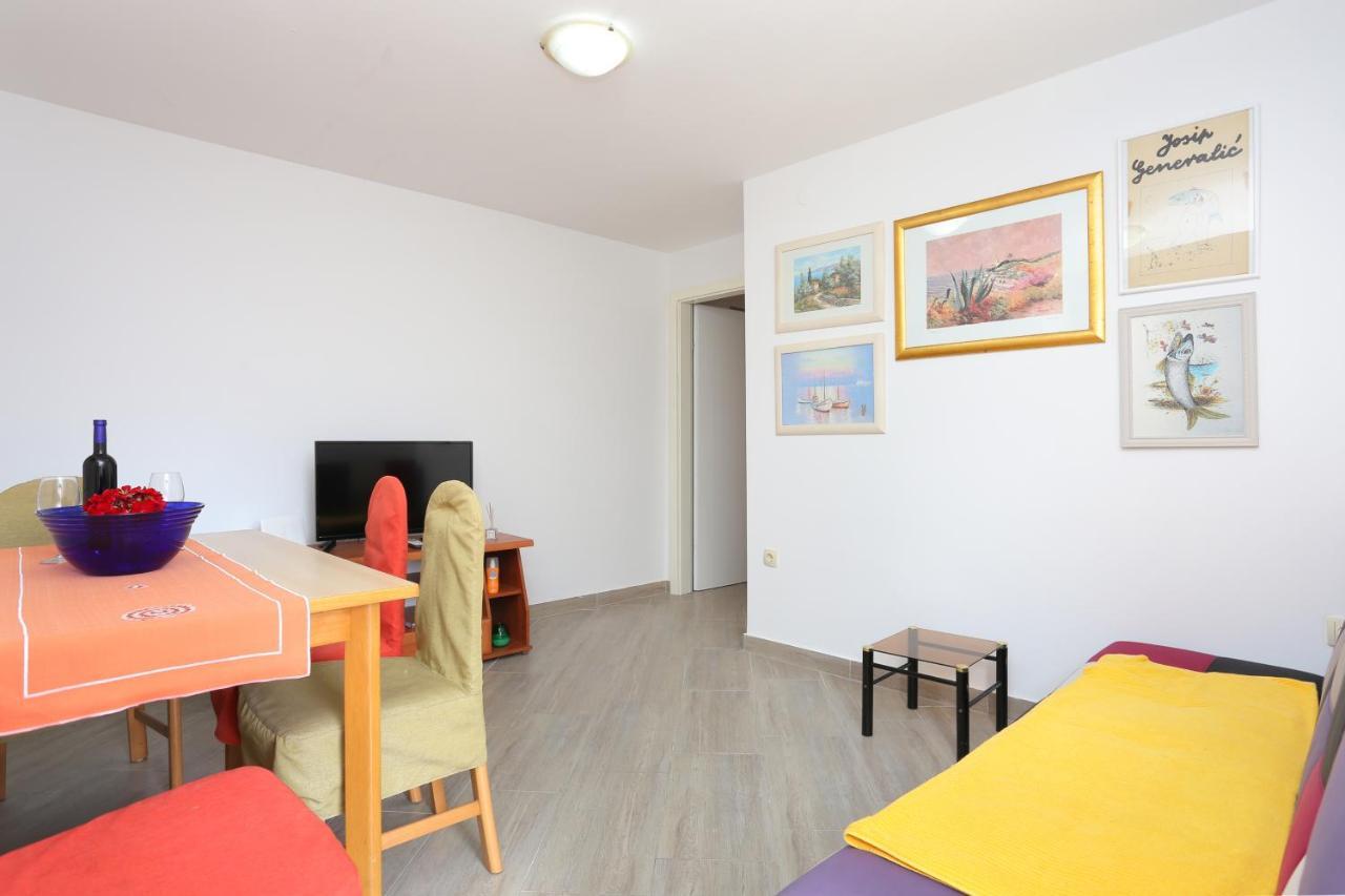 Apartments By The Sea Seget Vranjica, Trogir - 13771 Luaran gambar