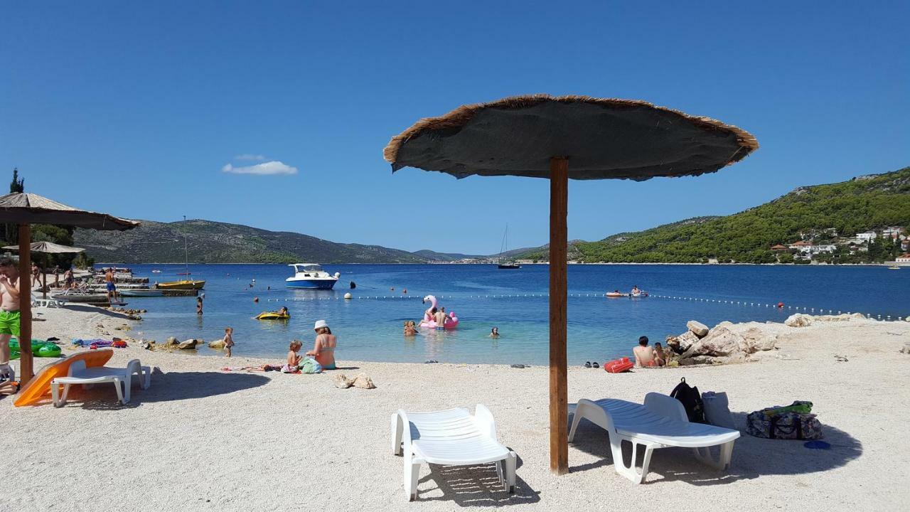 Apartments By The Sea Seget Vranjica, Trogir - 13771 Luaran gambar